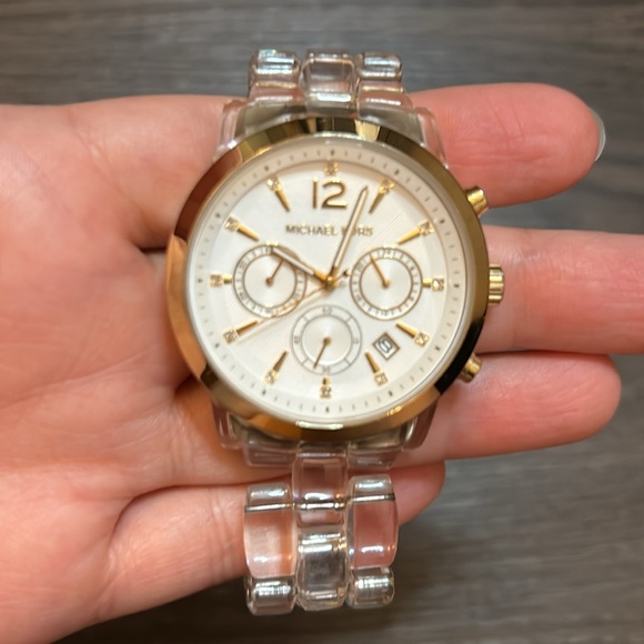Michael Kors Watch, Model 6200 - Picture 2 of 6